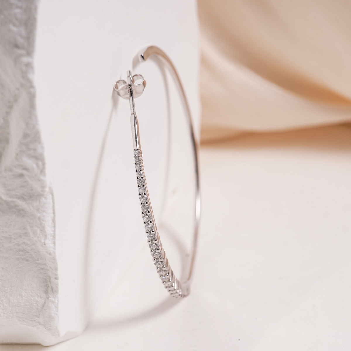 Delzzad Luminous Love Loops Earrings VVS Synthetic Moissanite Hoop Earrings S925/Copper Synthetic Moissanite Earrings Jewelry