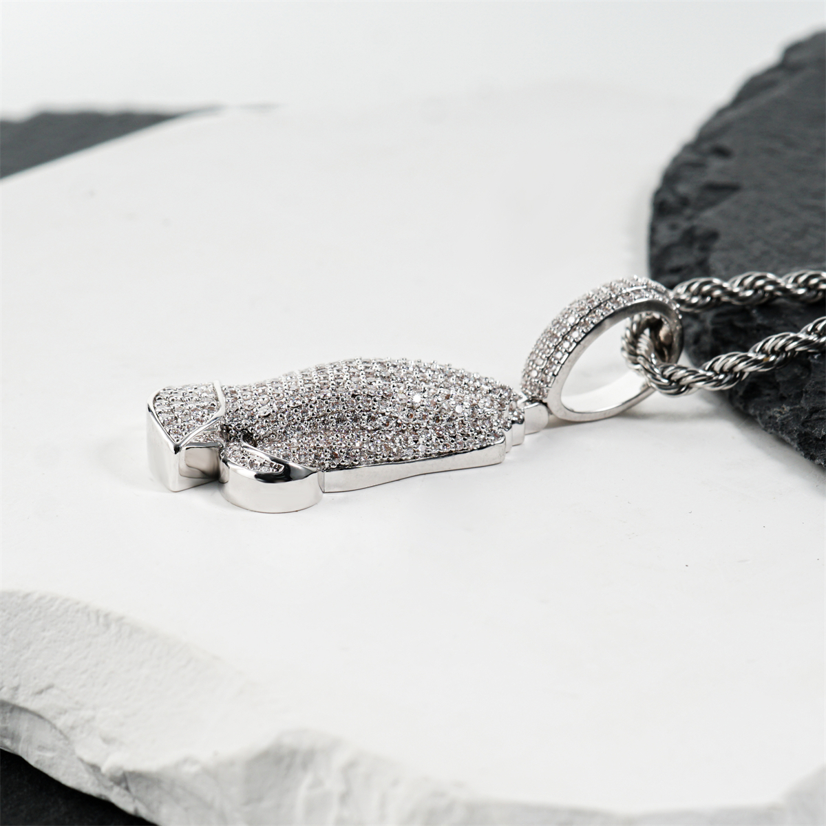 2.5ct Echo of Heaven Starlit Prayer Pendant Praying Hands Pendant Necklace Jewelry Copper