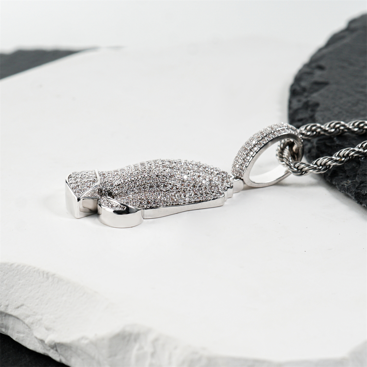 2.5ct Echo of Heaven Starlit Prayer Pendant Praying Hands Pendant Necklace Jewelry Copper