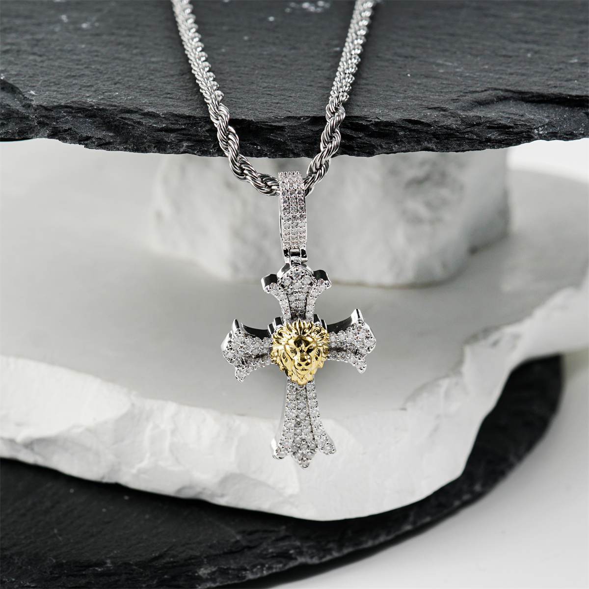 Delzzad 1ct Heart of Valor Pendant Lion Cross Charm Pendant Necklace Chain VVS Synthetic Moissanite Pendant Jewelry Copper Unisex Hip Hop Pendant