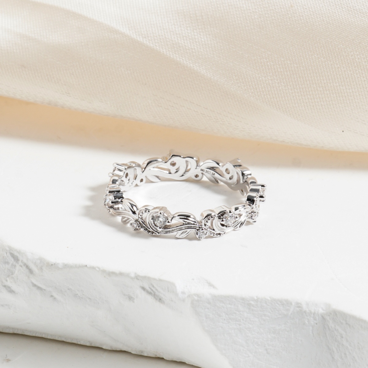 Golden Vine Eternity Ring Floral Band Engagement Ring Synthetic Moissanite Band Ring Jewelry S925 Band