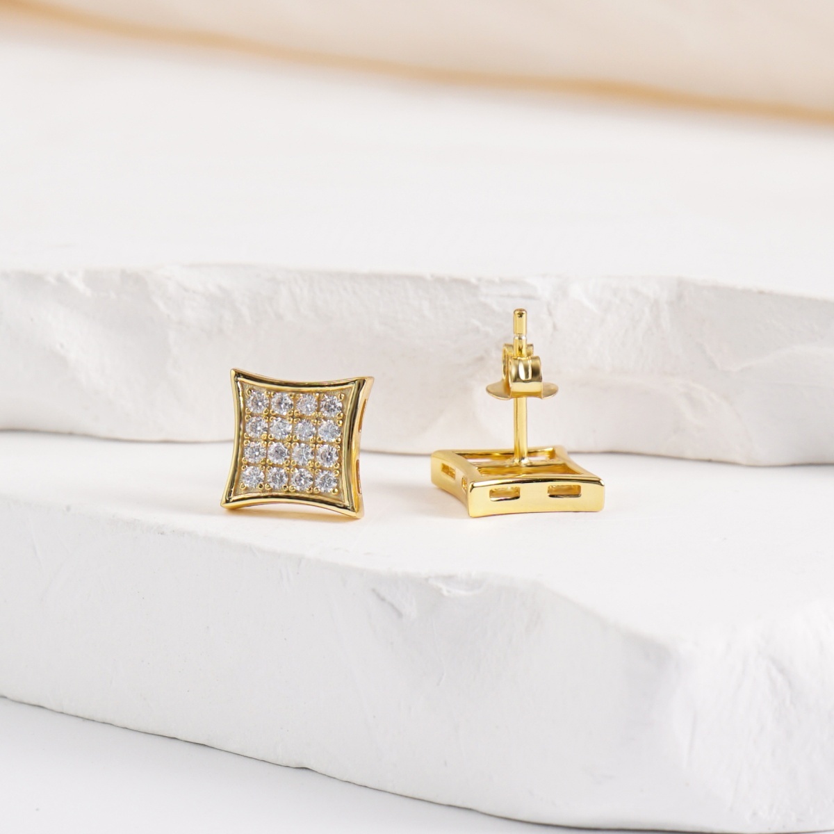 Delzzad Hip Hop Cubic Stud Earrings VVS Synthetic Moissanite S925 Stud Square Earrings Unisex Ear Piercing Jewelry Perfect Birthday Engagement Anniversary Mother’s Day Christmas Gift for Men Women Silver Earrings Golden Earrings Wedding Set