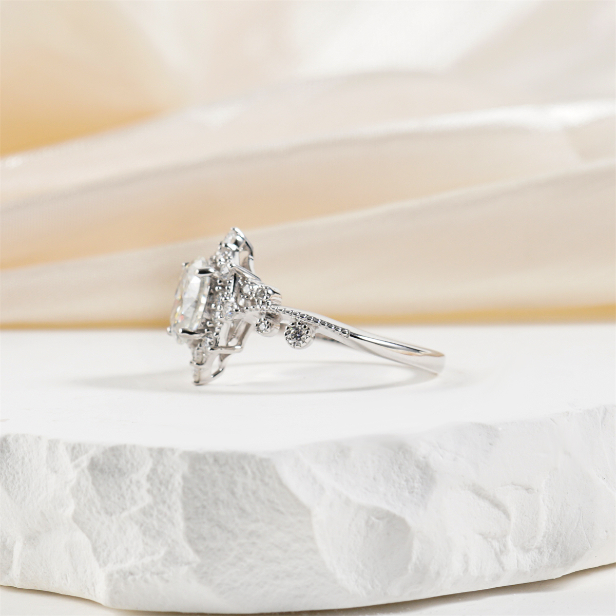 1.9ct Victorian Mirror Ring Vintage Engagement Ring Ivy & Dewdrop Band Ring VVS Synthetic Moissanite Ring Jewelry S925 Band