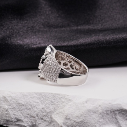 2ct Eternal Pillar Ring Fully Iced Out Ring Hip Hop Gothic Cross Ring VVS Synthetic Moissanite Ring Jewelry Copper Band