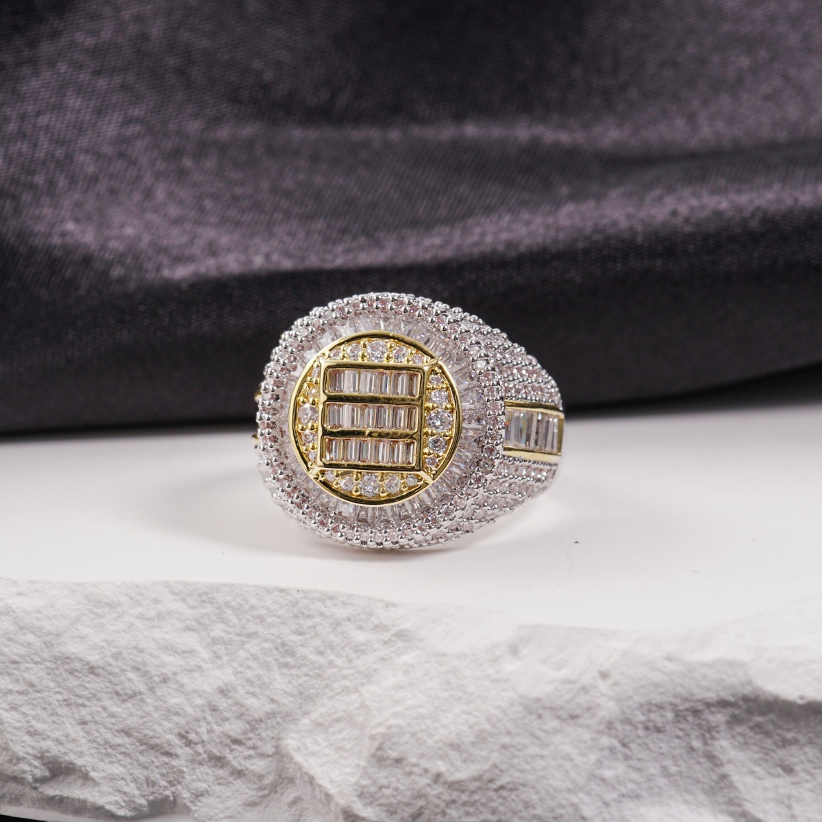 3ct The Sovereign Ring Glacier Band Unisex Fully Iced-out Hip Hop Ring VVS Synthetic Moissanite Ring Jewelry Copper Band