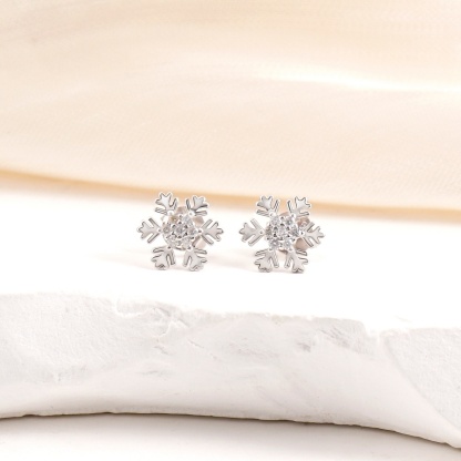 Ice-Out Snowflake Stud Earrings Synthetic Moissanite Earrings Jewelry S925 Frozen Snow Winter Earrings