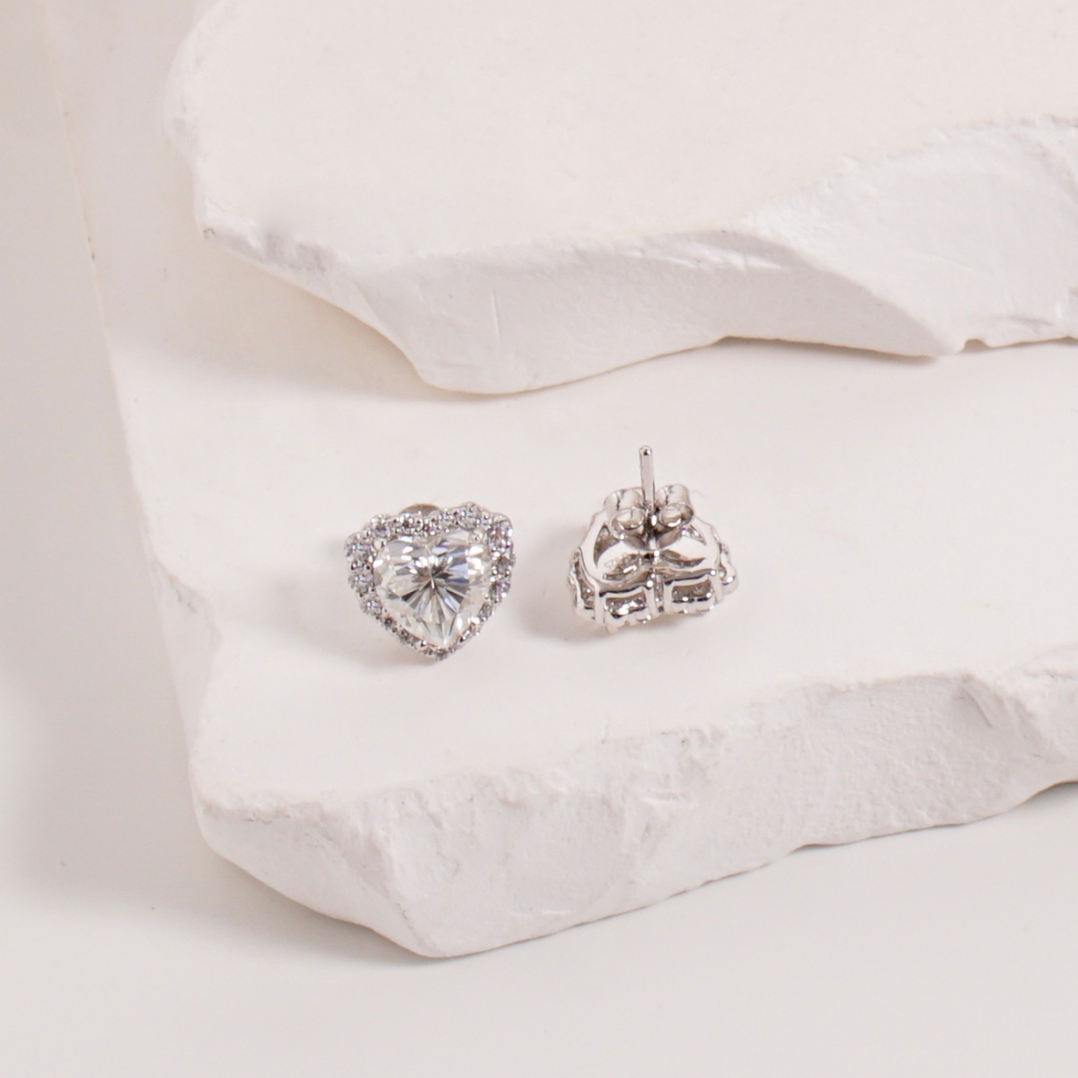 ??Stellar Heart? Set??Delzzad Halo Heart Stud Earrings Endless Love Pendant Necklace Jewelry Set Synthetic Moissanite S925 Necklace Earrings Jewelry Set
