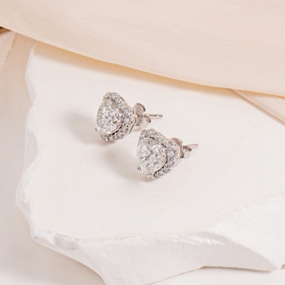 ??Stellar Heart? Set??Delzzad Halo Heart Stud Earrings Endless Love Pendant Necklace Jewelry Set Synthetic Moissanite S925 Necklace Earrings Jewelry Set