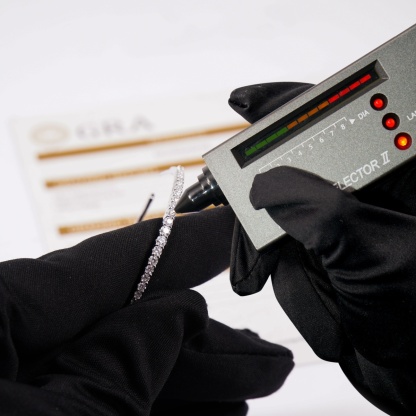 Delzzad Luminous Love Loops Earrings VVS Synthetic Moissanite Hoop Earrings S925/Copper Synthetic Moissanite Earrings Jewelry