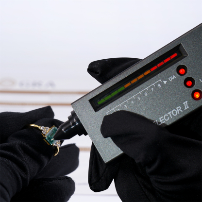 2.2ct Aurora Green Dream Ring Engagement Ring Band Step Cut Synthetic Moissanite Ring S925 Band