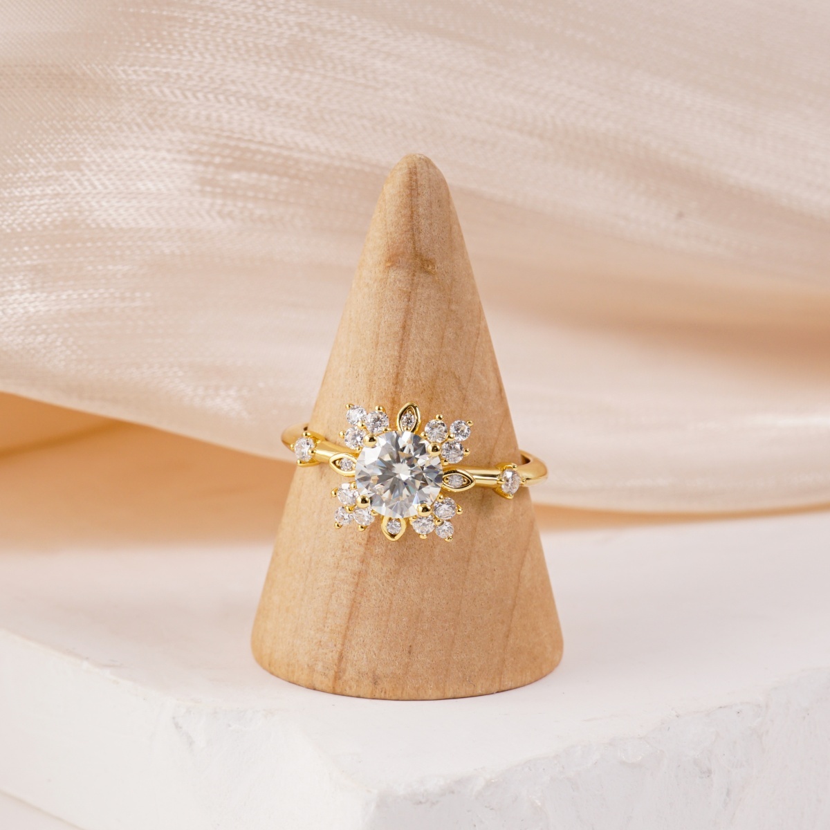 1ct Starburst Ring Daisy Cluster Band Ring VVS Synthetic Moissanite Ring Jewelry S925 Band