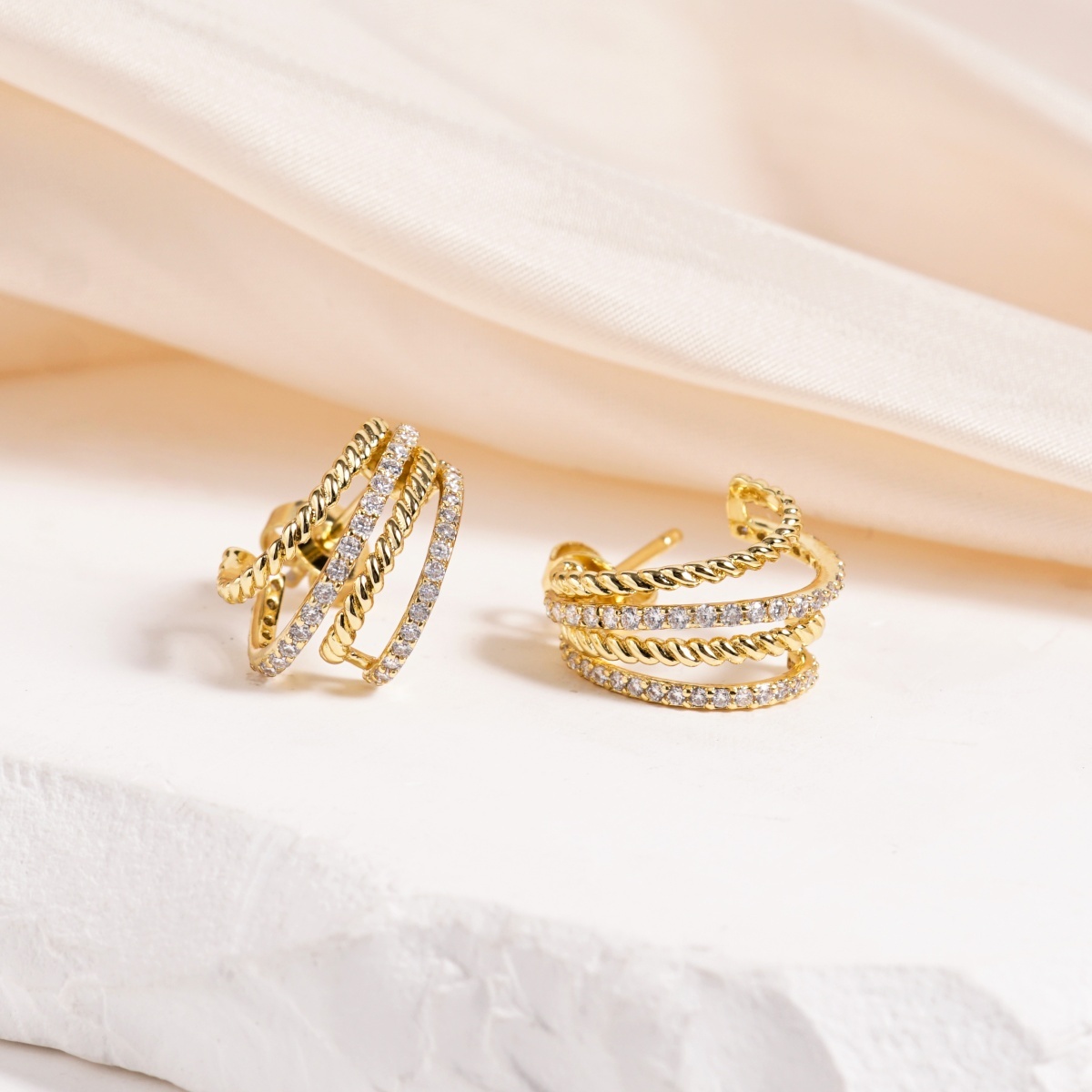 Urban Layers Huggies Earrings Golden Twist Hoop Earrings Synthetic Moissanite Earrings Jewelry Copper Studs