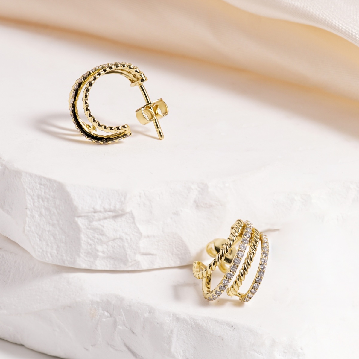 Urban Layers Huggies Earrings Golden Twist Hoop Earrings Synthetic Moissanite Earrings Jewelry Copper Studs