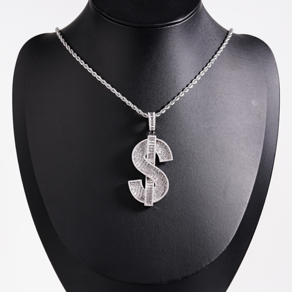Bling Fortune Seeker USD Pendant Prosperity Pendant Necklace Chain Baguette Cut VVS Synthetic Moissanite Necklace Copper Chain