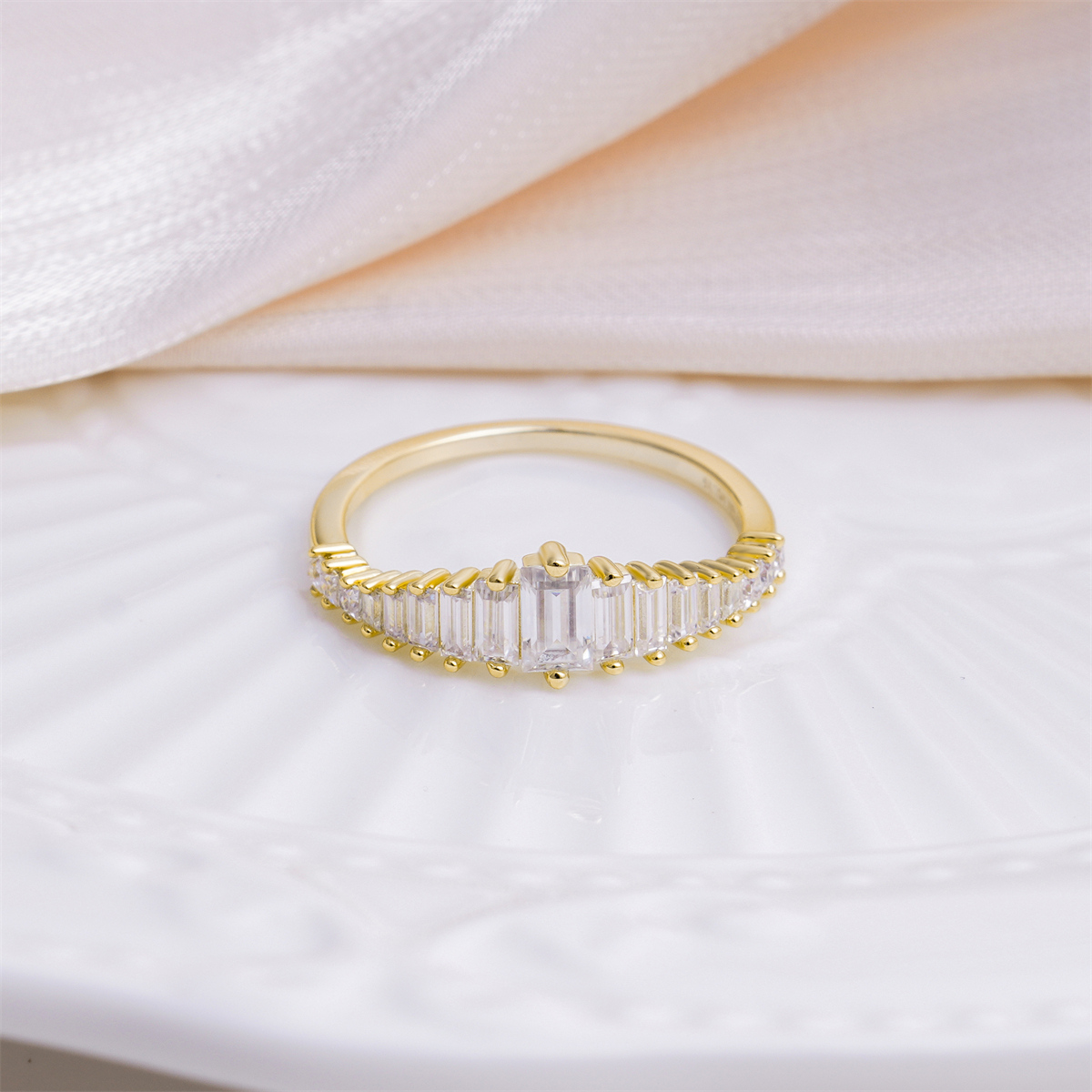1.1ct Crescendo Ring Art Deco Ring VVS Synthetic Moissanite Ring S925 Band