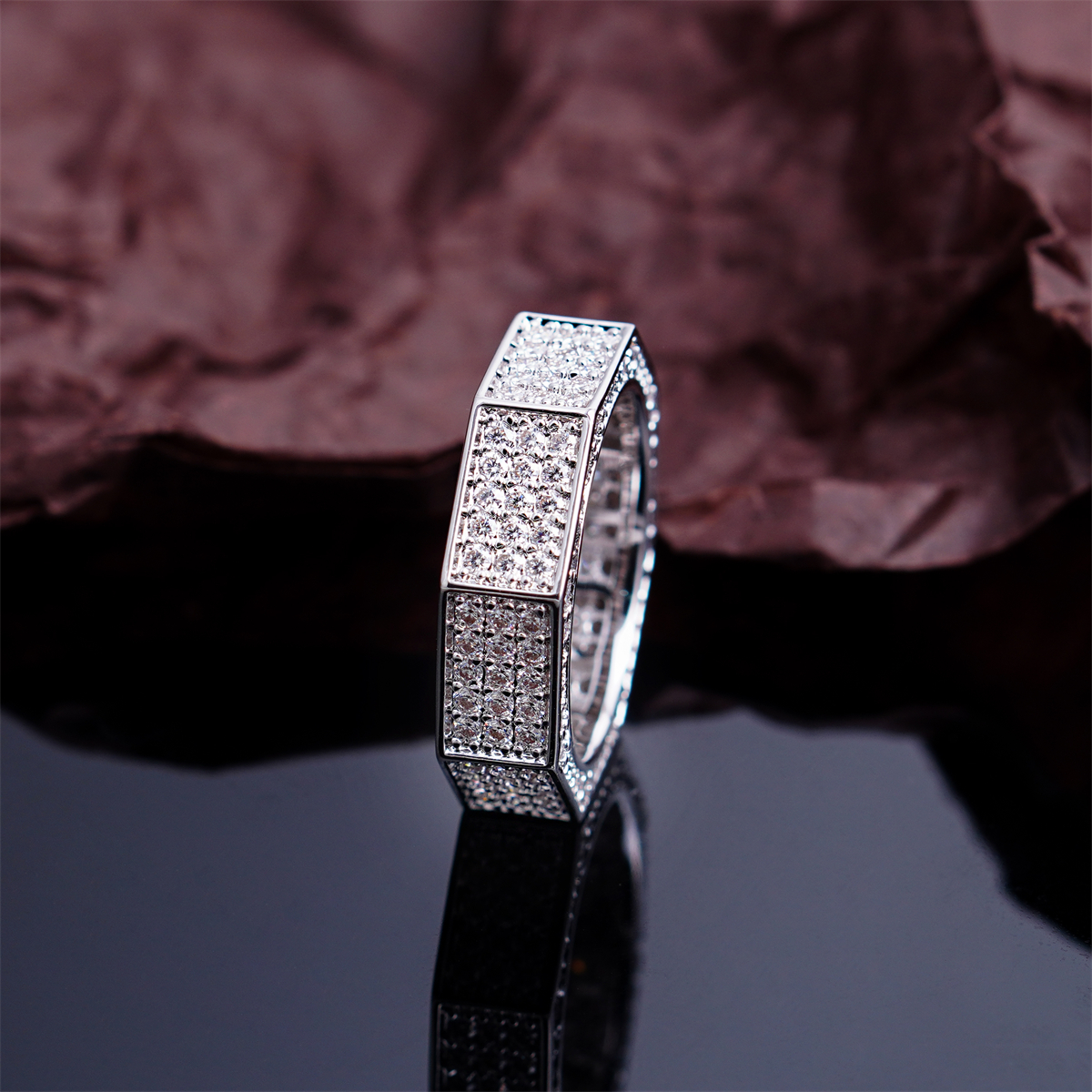 14K Gold-Plated Stardust Pavilion Ring Bolt Ring Band VVS Synthetic Moissanite Ring Exquisite Jewelry for Men Women