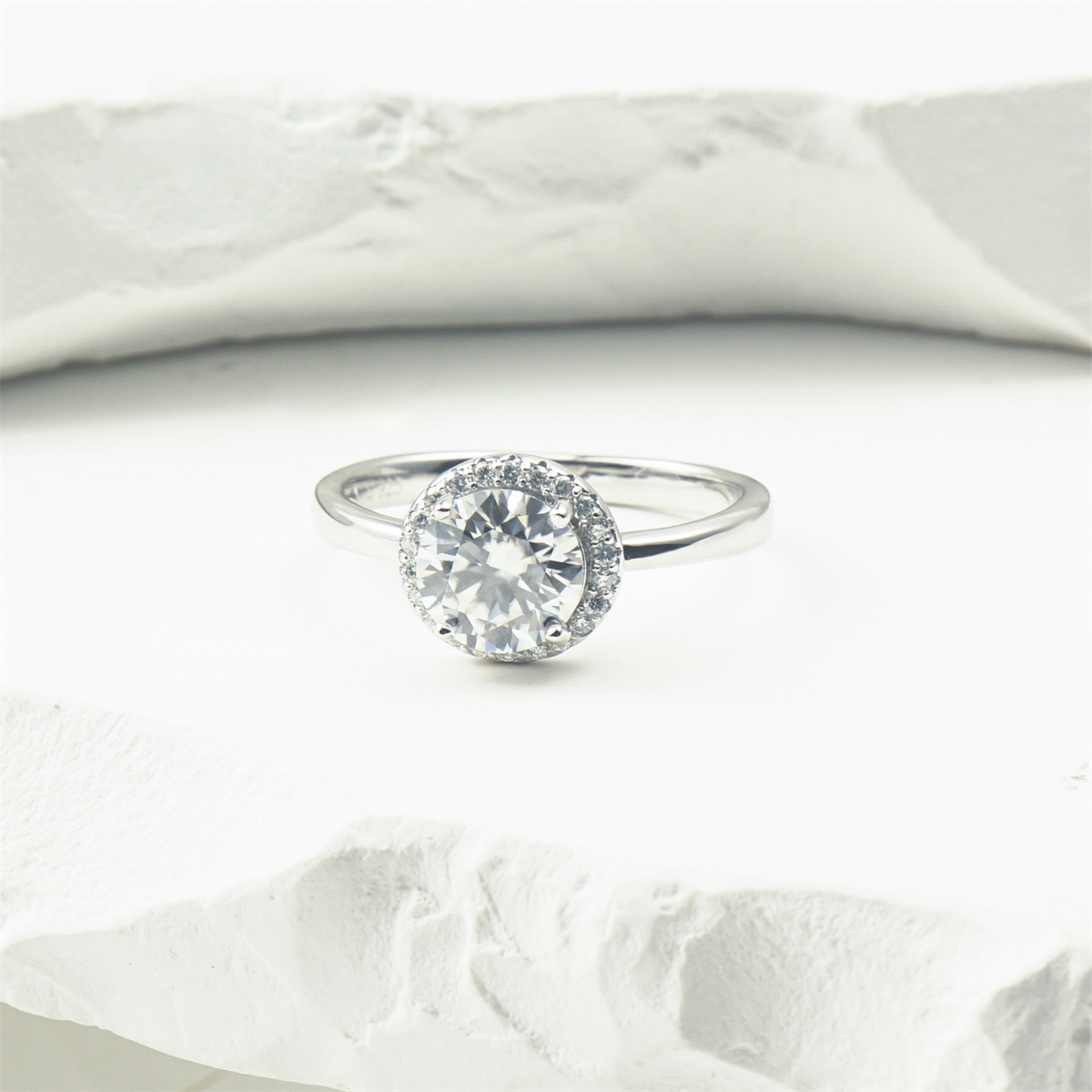 Delzzad Solitaire Halo Ring Lab-Created Moissanite Engagement Ring S925 Sterling Silver Moissanite Jewelry Perfect Gift