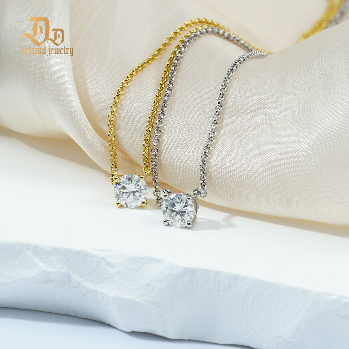 Delzzad S925 1ct Synthetic Moissanite Classic Round Four Prong Necklace