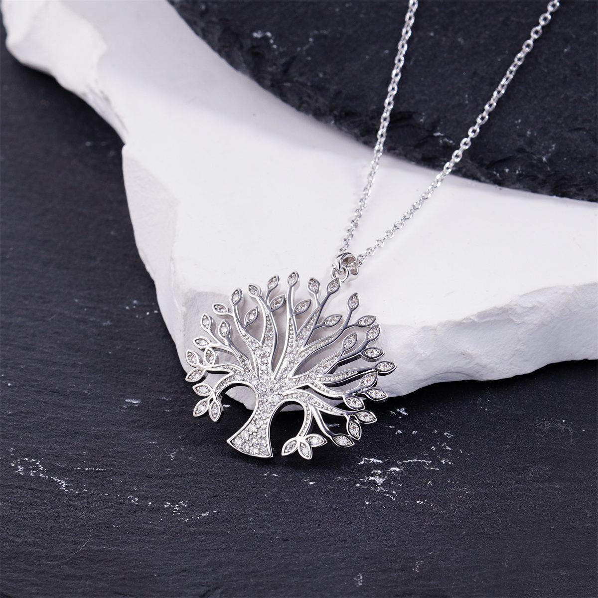 Delzzad 0.64ct Eternal Glow Arbor Pendant Tree of Life Pendant Necklace Chain VVS Synthetic Moissanite Pendant Jewelry Copper