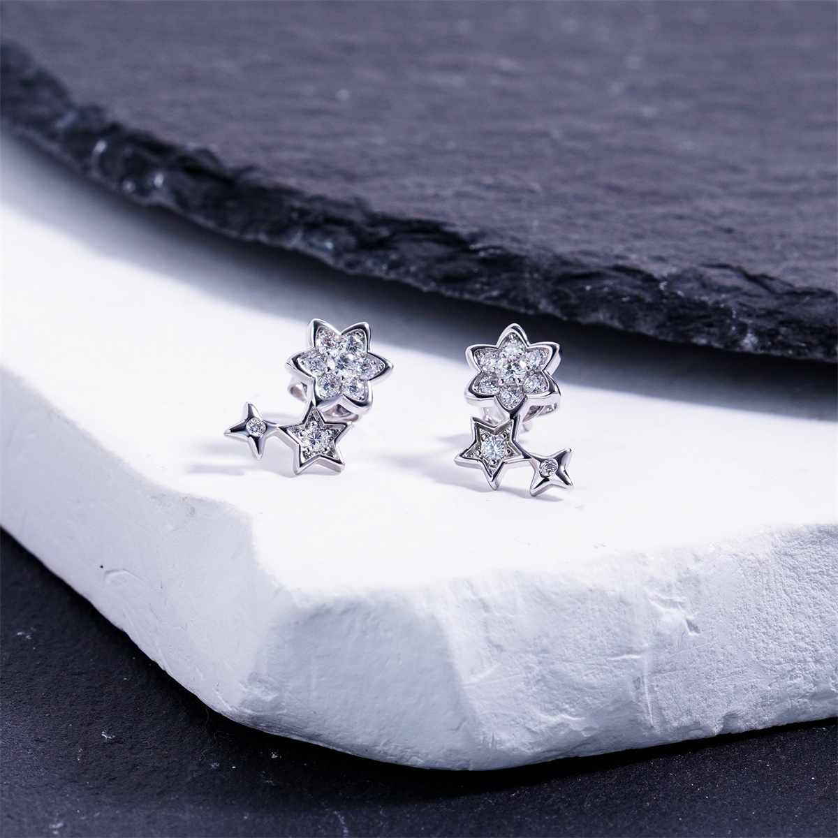 Delzzad The Wish Bringer Earrings Star Ear Climber Celestial Crawler Helix Earring Shooting Star Earrings VVS Synthetic Moissanite Earrings Jewelry Copper Studs