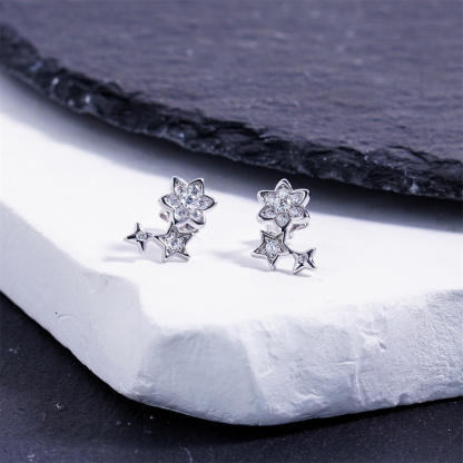 Delzzad The Wish Bringer Earrings Star Ear Climber Celestial Crawler Helix Earring Shooting Star Earrings VVS Synthetic Moissanite Earrings Jewelry Copper Studs