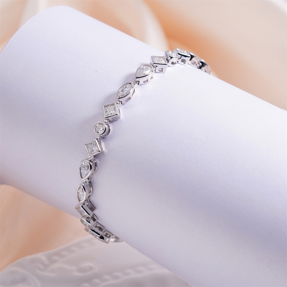 Kaleidoscope Dreams Bracelet Bezel Tennis Bracelet Synthetic Moissanite Bracelet Jewelry Copper Chain