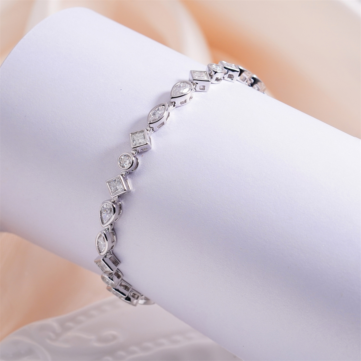 Kaleidoscope Dreams Bracelet Bezel Tennis Bracelet Synthetic Moissanite Bracelet Jewelry Copper Chain