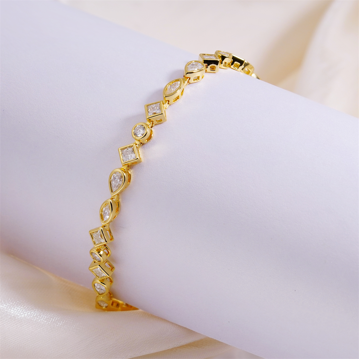 Kaleidoscope Dreams Bracelet Bezel Tennis Bracelet Synthetic Moissanite Bracelet Jewelry Copper Chain