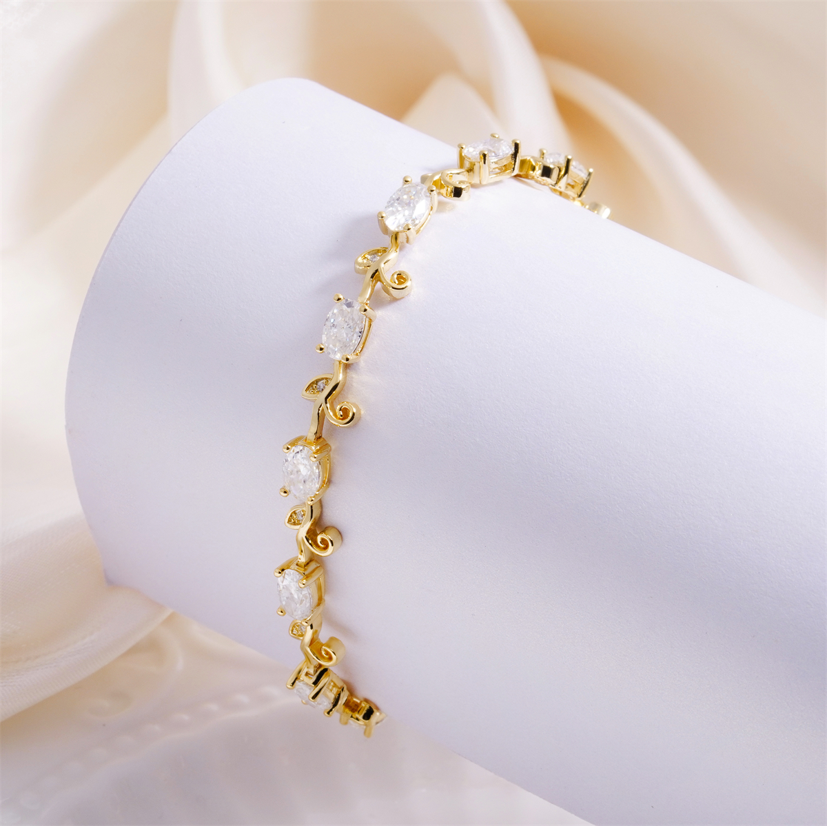 Laurel of Love Bracelet Floral Tennis Bracelet Synthetic Moissanite Bracelet Jewelry Copper Chain