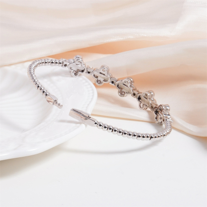 3ct Baroque Beaded Whisper Bangle Clover Bracelet VVS Synthetic Moissanite Bracelet Bangle Copper Chain