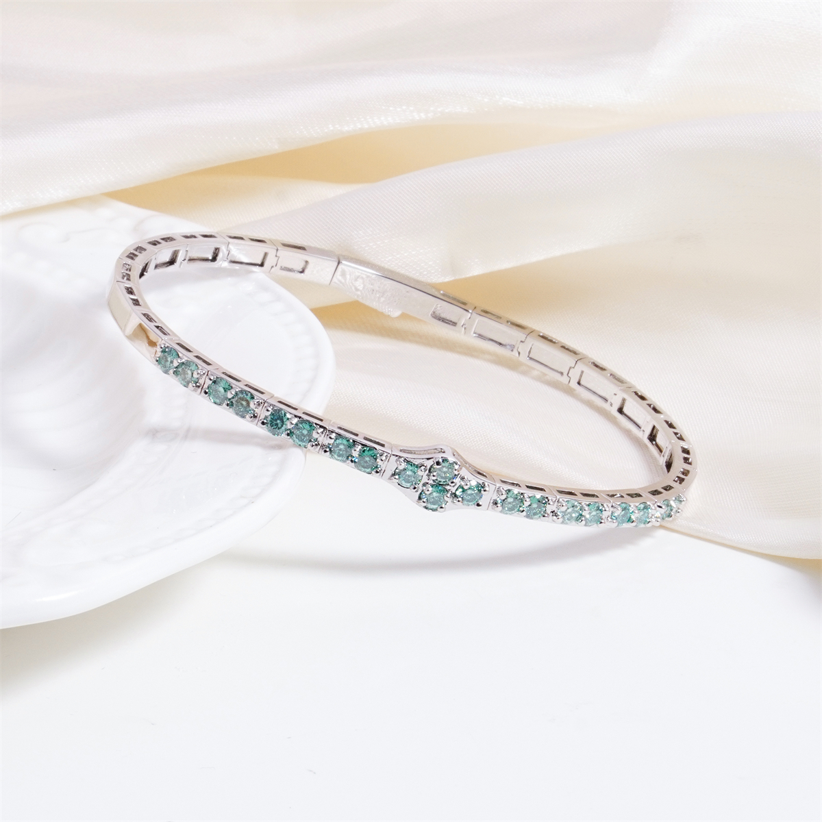 2.8ct The Crest of Love Bangle Verdant Wave Bracelet VVS Synthetic Moissanite Bracelet Bangle Copper
