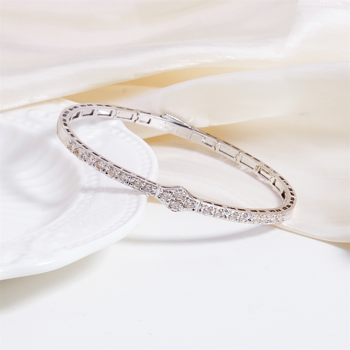 2.8ct The Crest of Love Bangle Verdant Wave Bracelet VVS Synthetic Moissanite Bracelet Bangle Copper