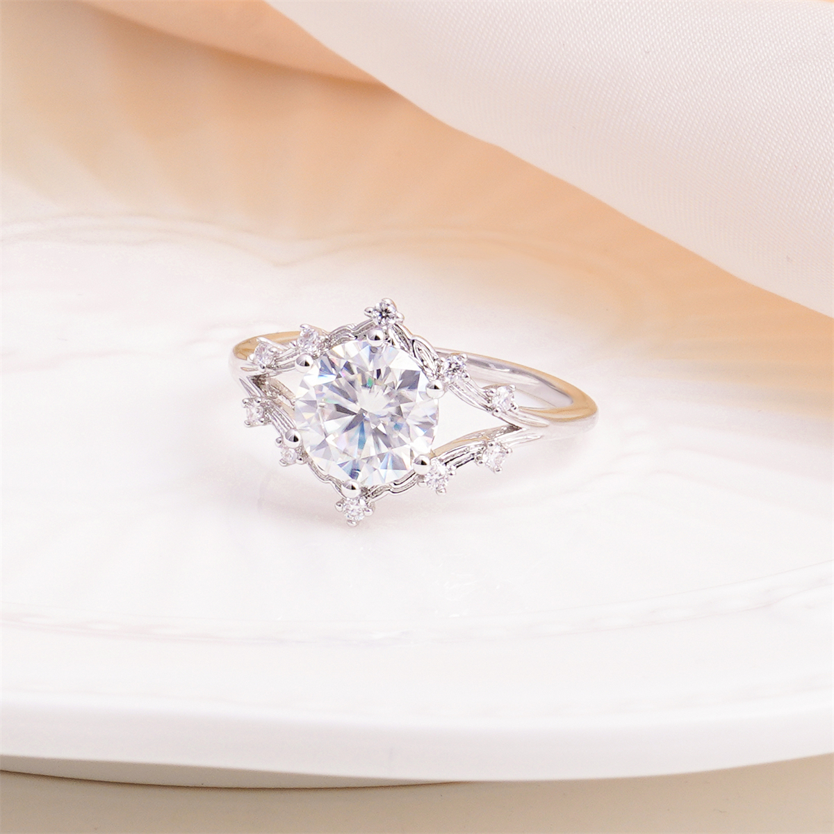 14K Gold-Plated 2ct The Polaris Blossom Ring Band Six Prong Ring VVS Synthetic Moissanite Ring Jewelry