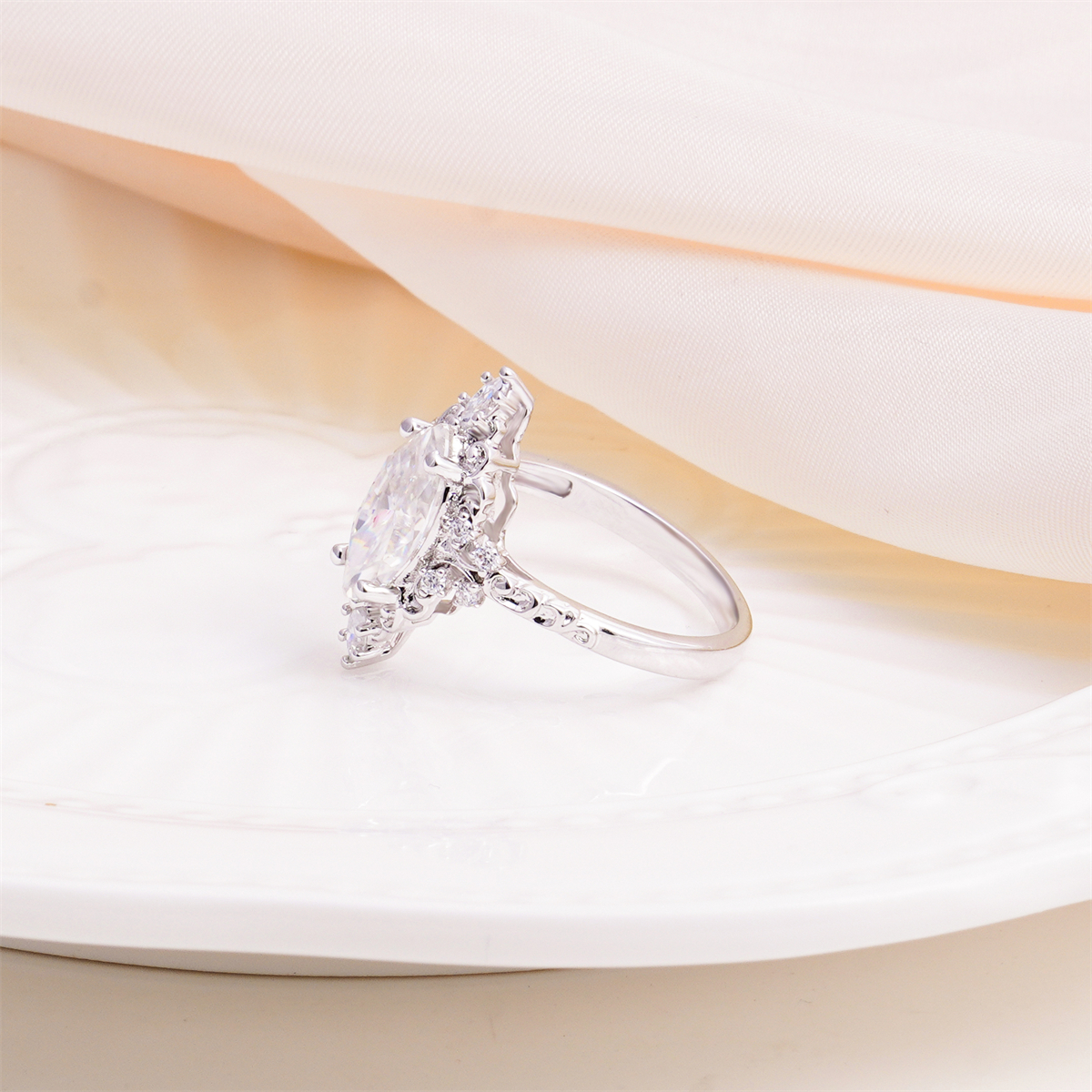 14K Gold-Plated 2.3ct The Versailles Marquise Ring Whispering Scrolls Band Ring VVS Synthetic Moissanite Ring Jewelry