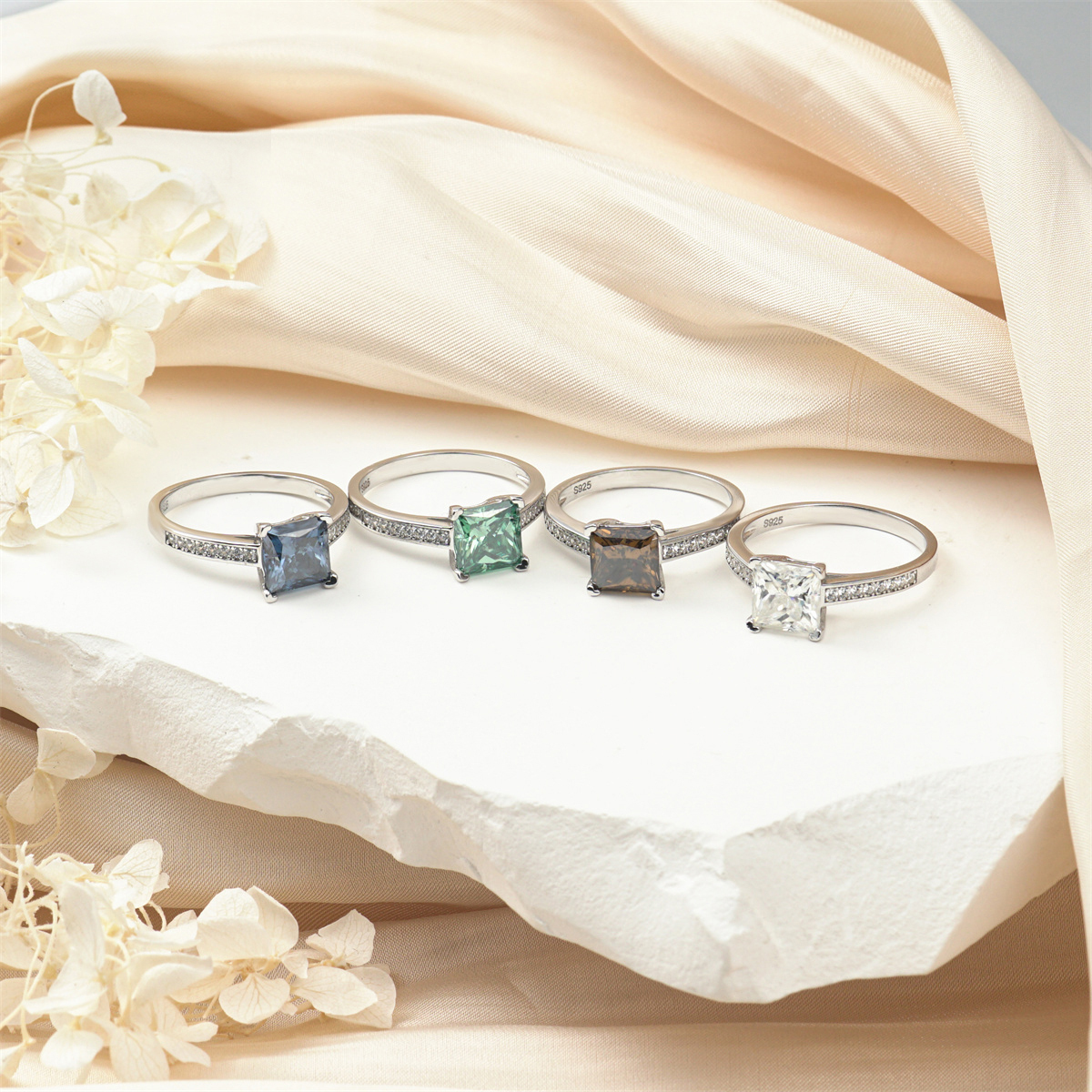 2ct S925 Princess Synthetic Moissanite Solitaire Ring