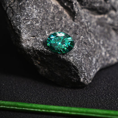 Jewelry DIY Moissanite Ring Earring Loose Gemstone Green Oval Cut Diamond Wholesale Price Per VVS Loose Moissanite Diamond