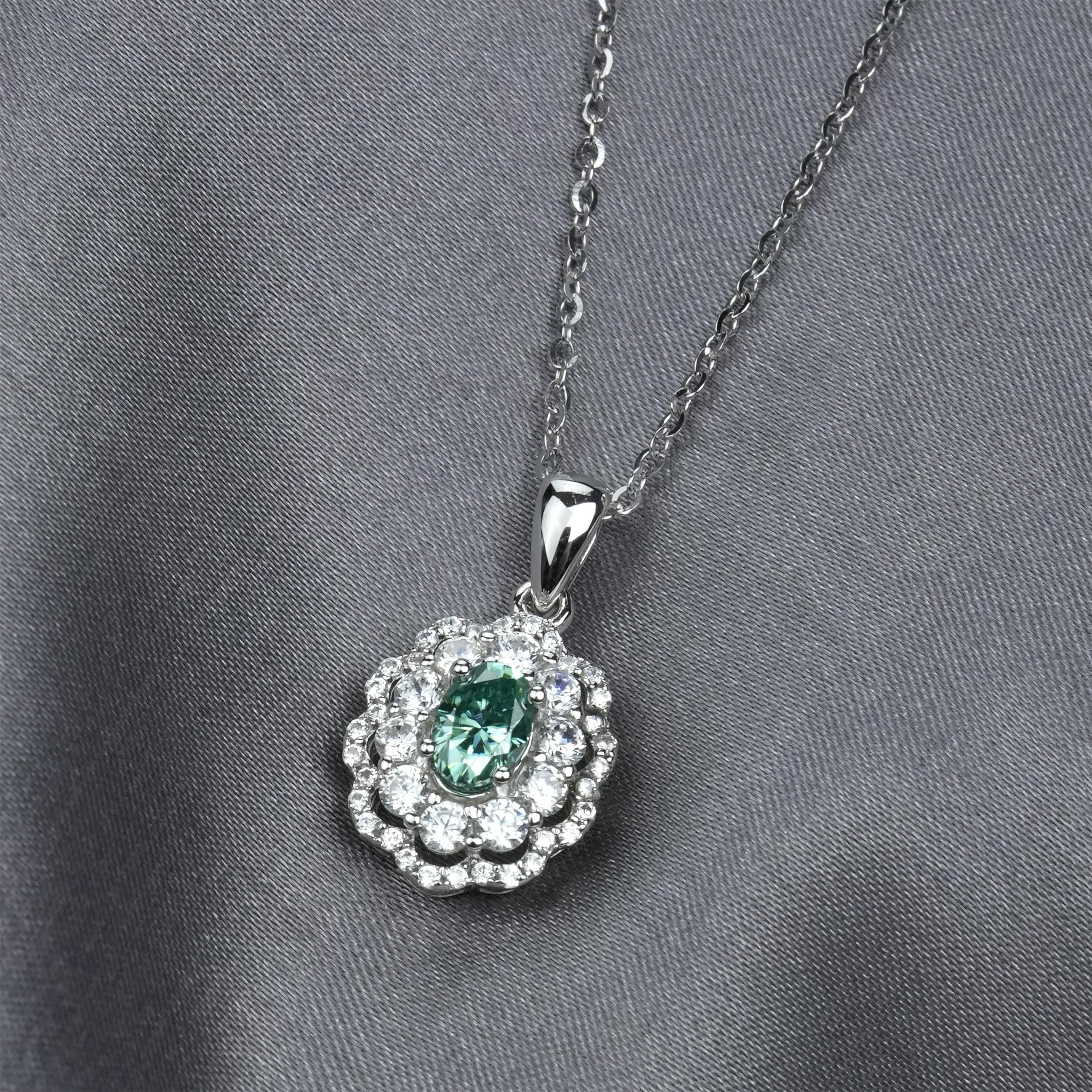 0.5ct Green Ripple Pendant Necklace Oval Synthetic Moissanite Necklace S925 Chain