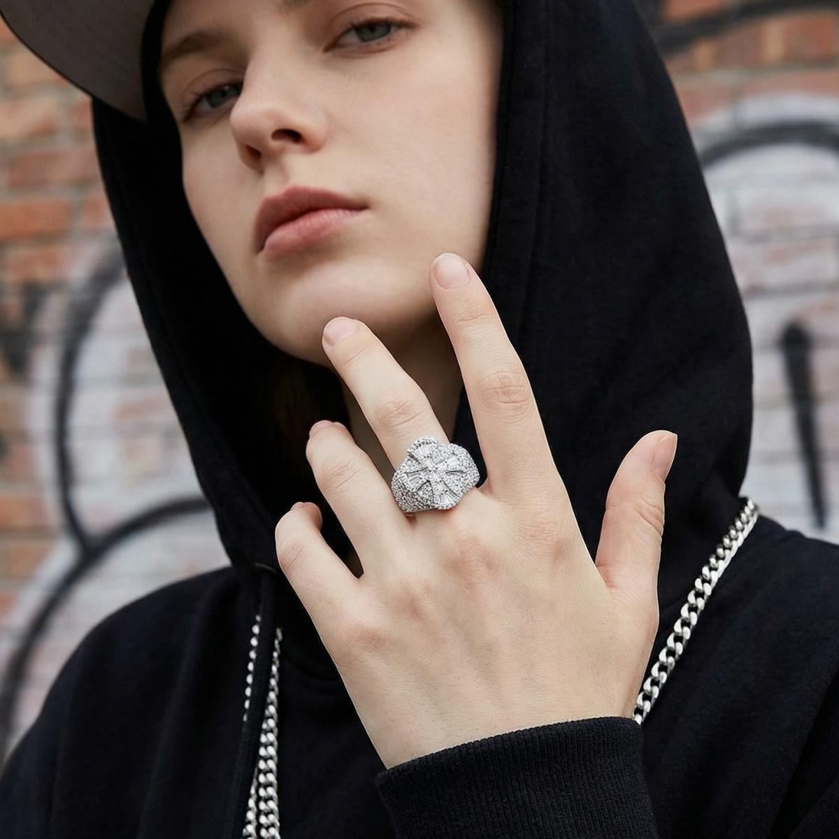 2ct Eternal Pillar Ring Fully Iced Out Ring Hip Hop Gothic Cross Ring VVS Synthetic Moissanite Ring Jewelry Copper Band