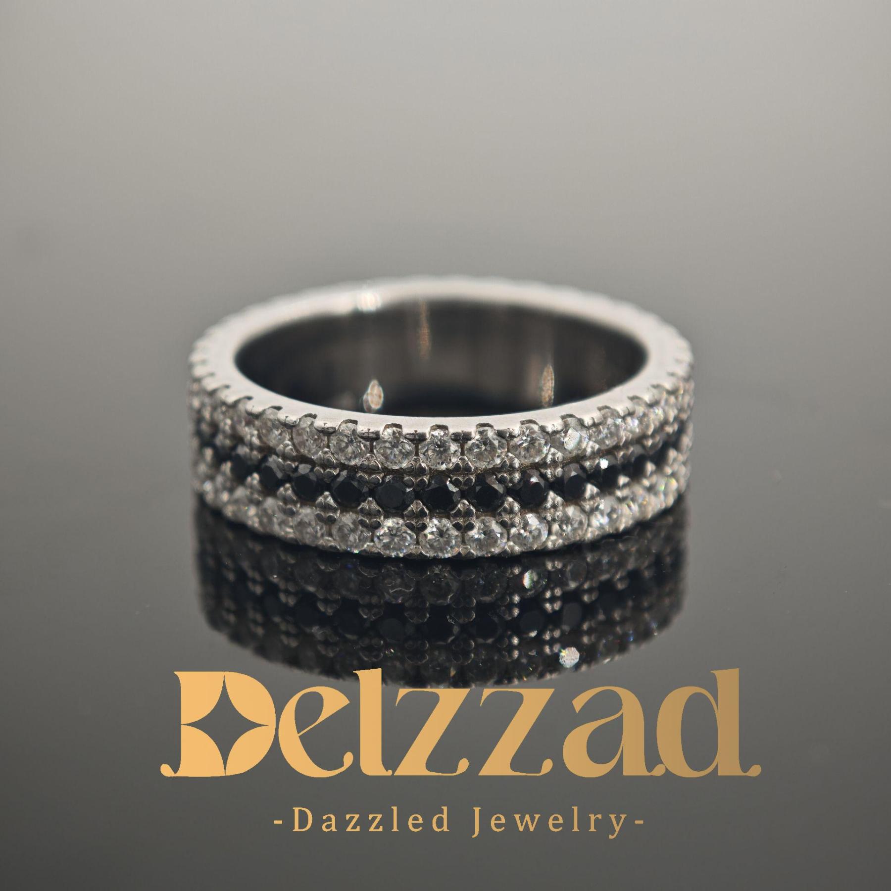 S925 Handmade Black and White Melee Synthetic Moissanite Pave Band