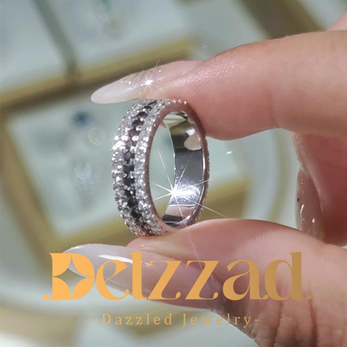S925 Handmade Black and White Melee Synthetic Moissanite Pave Band
