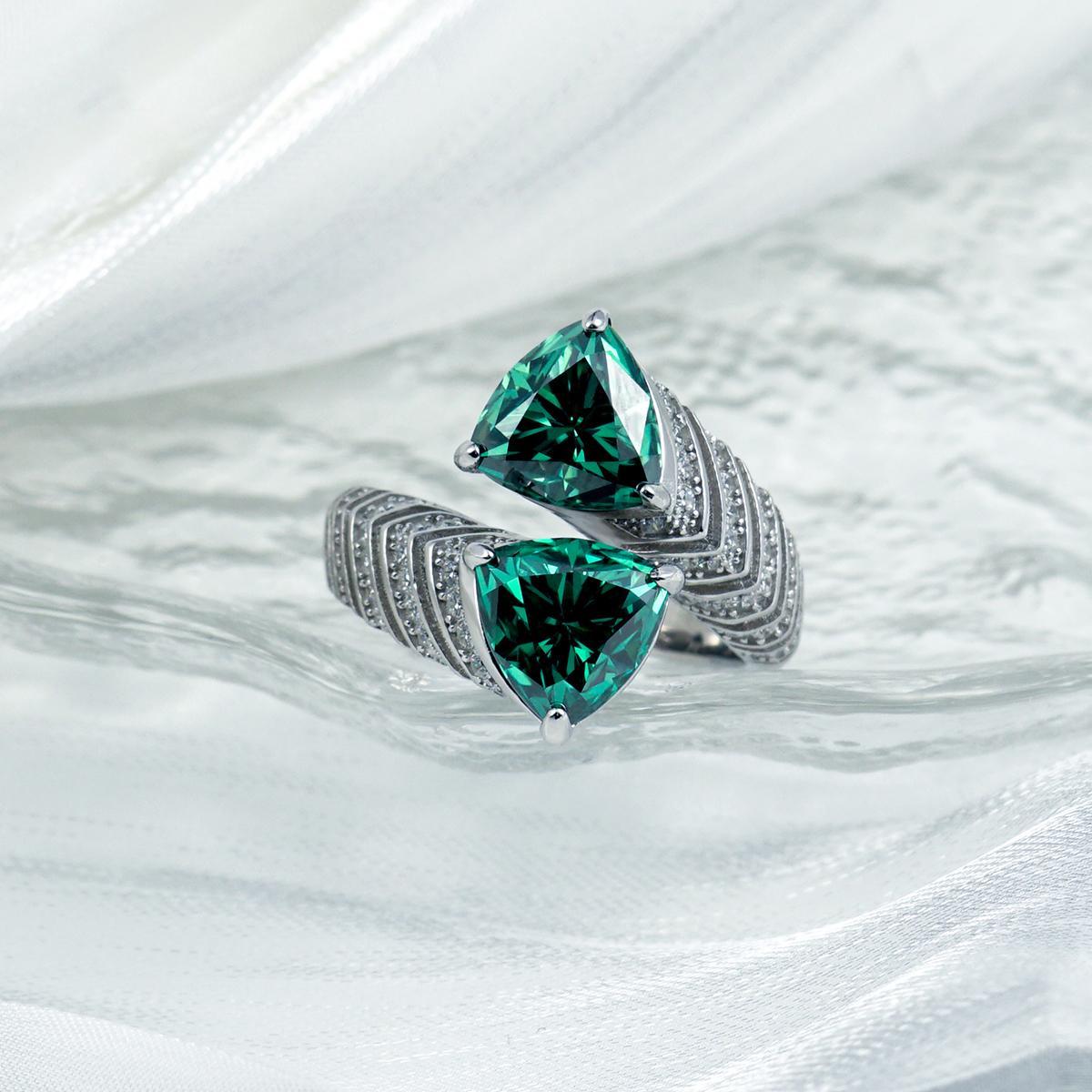 Delzzad 3ct Green Open Trillion Cut Ring Green VVS Synthetic Moissanite S925 Band Ring Jewelry Birthday Engagement Wedding Anniversary Gift