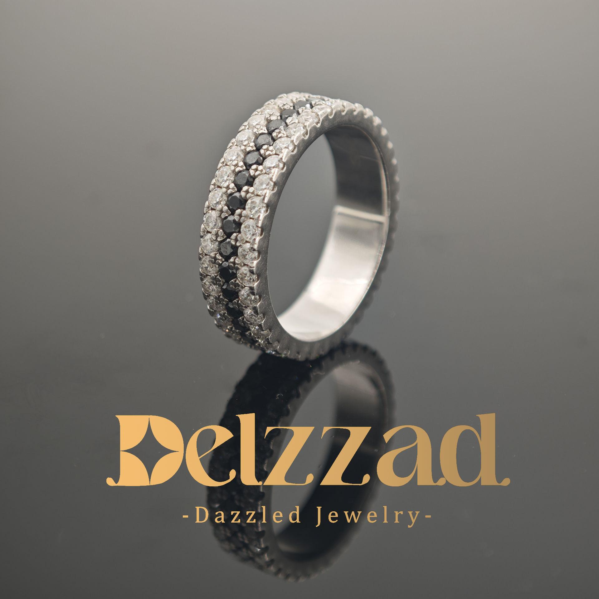 S925 Handmade Black and White Melee Synthetic Moissanite Pave Band