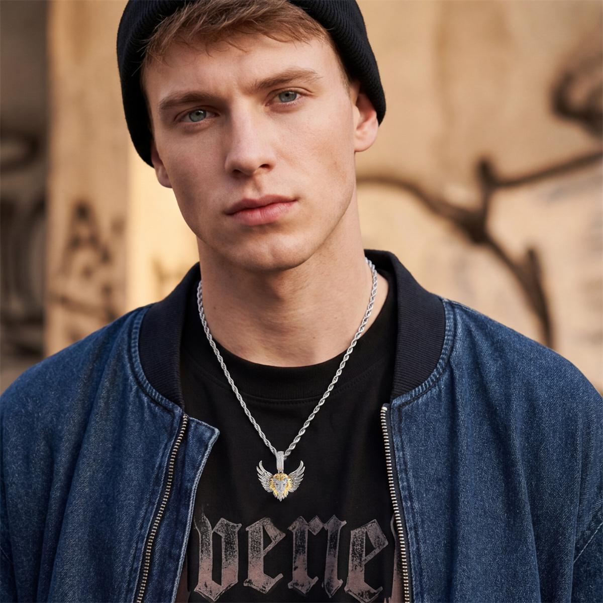Delzzad Seraphic Roar Pendant Necklace Flying Winged Lion King Crown Face Charm Pendant Chain VVS Synthetic Moissanite Pendant Necklace Jewelry Copper Chain