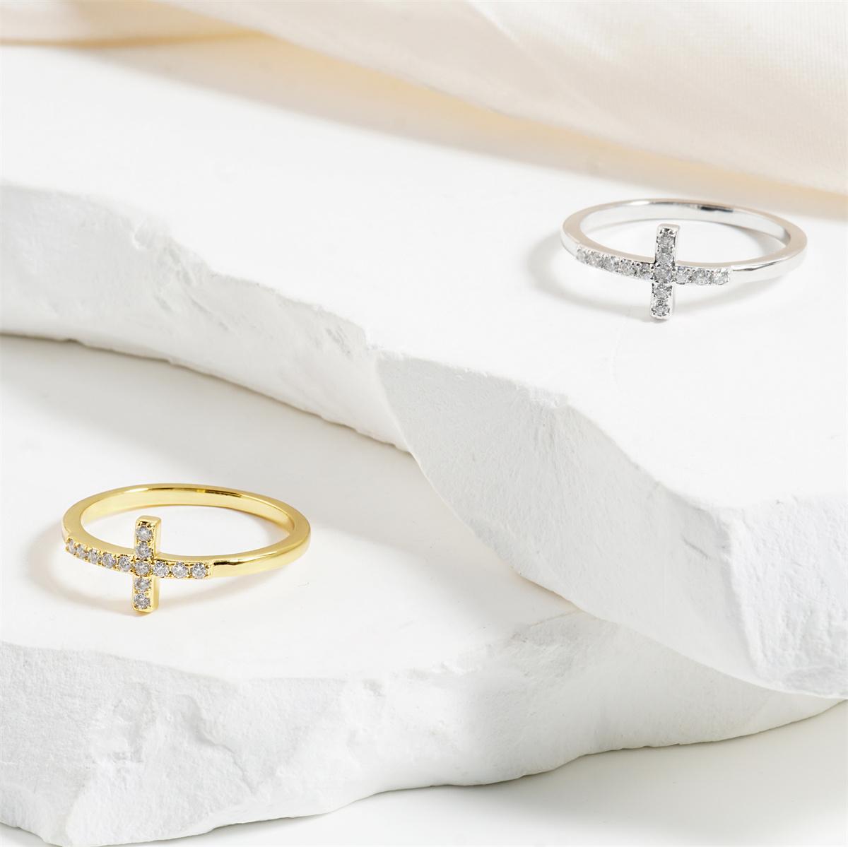 0.1ct Cross Ring Eternal Intersection Ring Band for Her Infinity Wedding Band Ring D Color VVS Synthetic Moissanite Ring Jewelry S925/Copper Band