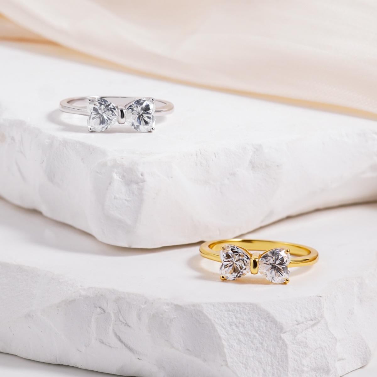 Delzzad 1.6ct Classic Heart Cut Ring Angelic Bow Ring D Color VVS Synthetic Moissanite Ring Jewelry S925 Band