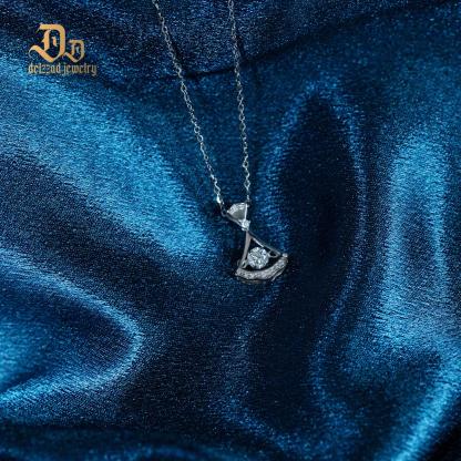 S925 SYNTHETIC MOISSANITE FAN-SHAPED SKIRT NECKLACE PENDANT