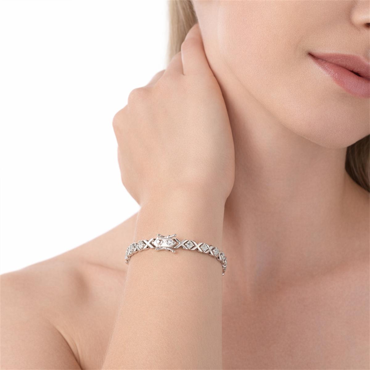 Delzzad 4ct XOXO Infinite Bracelet Eternal Hugs Tennis Bracelet Synthetic Moissanite Bracelet Jewelry Copper Chain