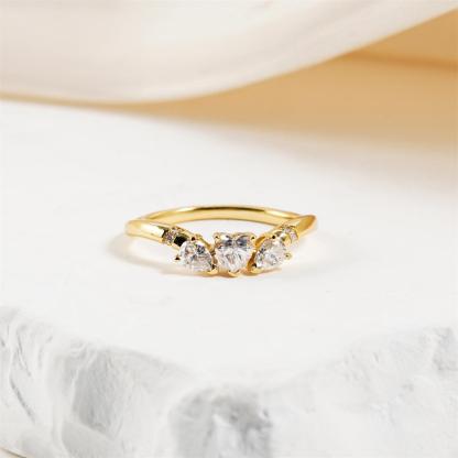 0.9ct Golden Triad of Love Ring VVS Synthetic Moissanite Ring Jewelry Copper Band