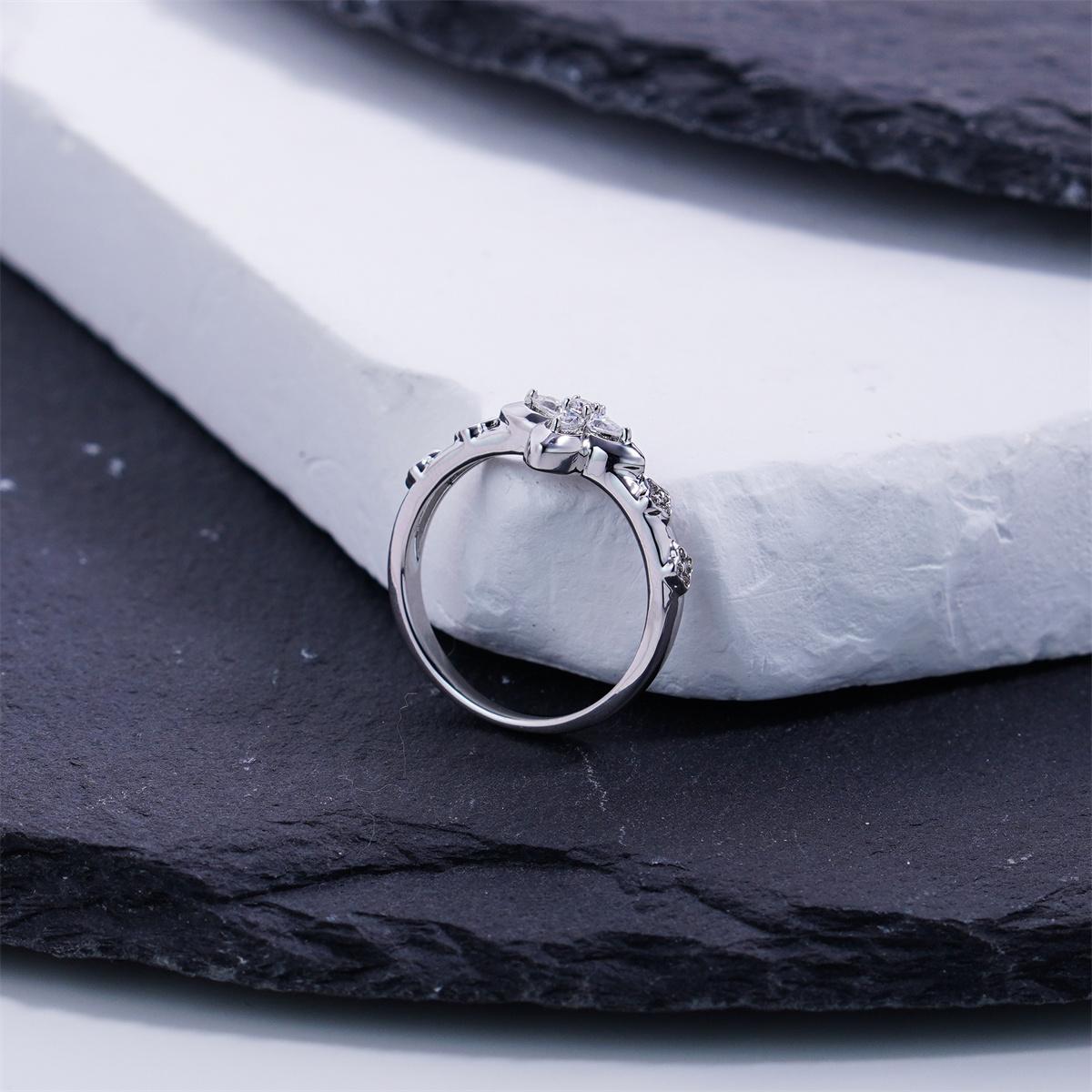 Delzzad 0.2ct Guiding Light Flora Ring Four Leaf Ring Band Clover Ring Petals of Grace VVS Synthetic Moissanite Ring Jewelry Copper Band