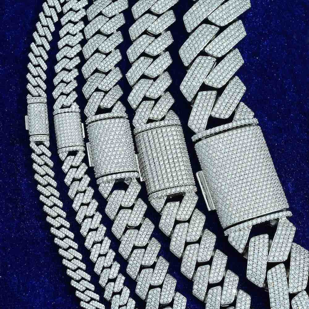 Moissanite Cuban Link Chain 14K Gold (Accept Customization)